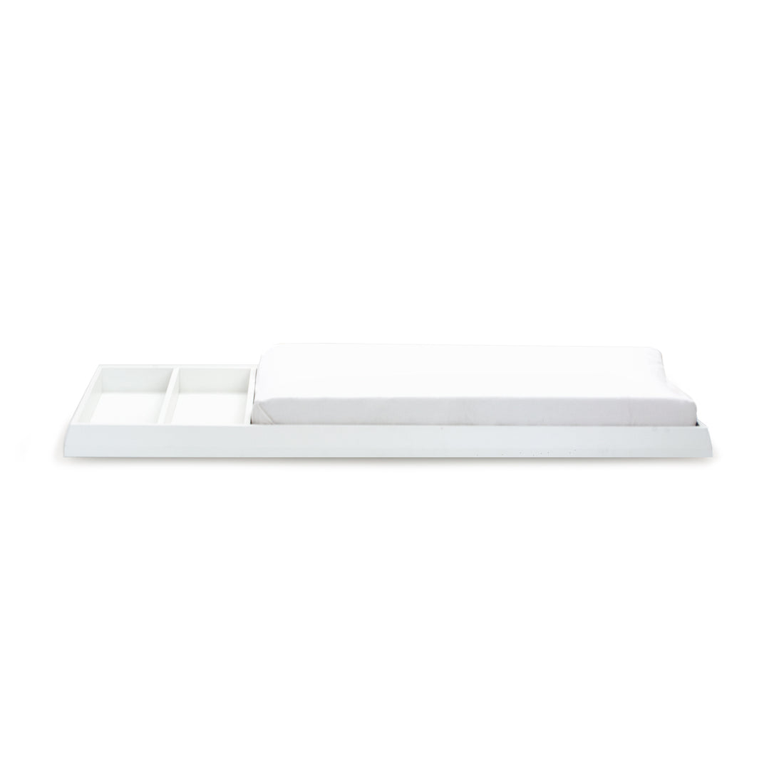 Oeuf XL Changing Station White