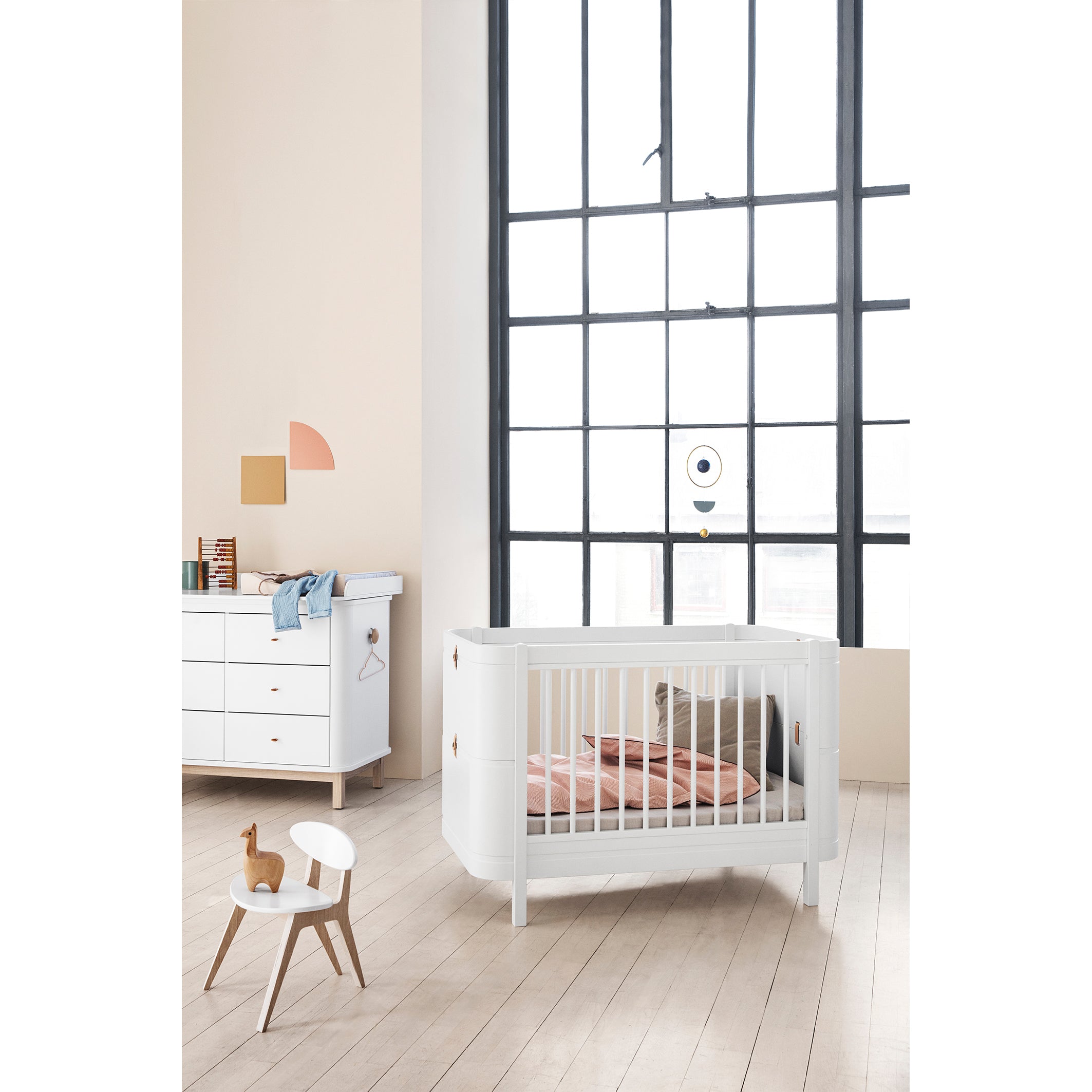 Oliver Furniture Wood Mini+ Cot Bed (With Junior Conversion Kit) - White