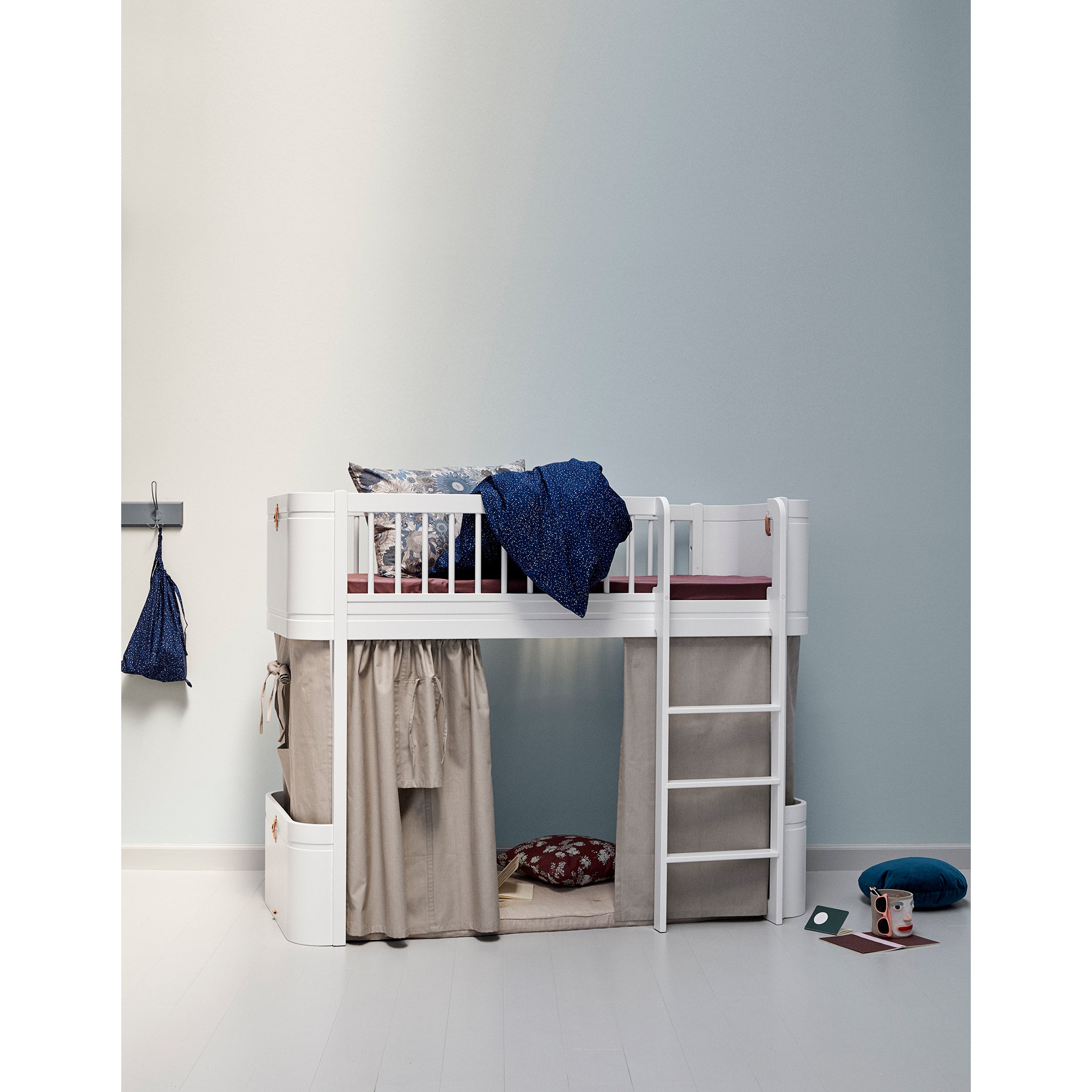 Oliver Furniture Wood Mini+ Cot Bed (With Junior Conversion Kit) - White