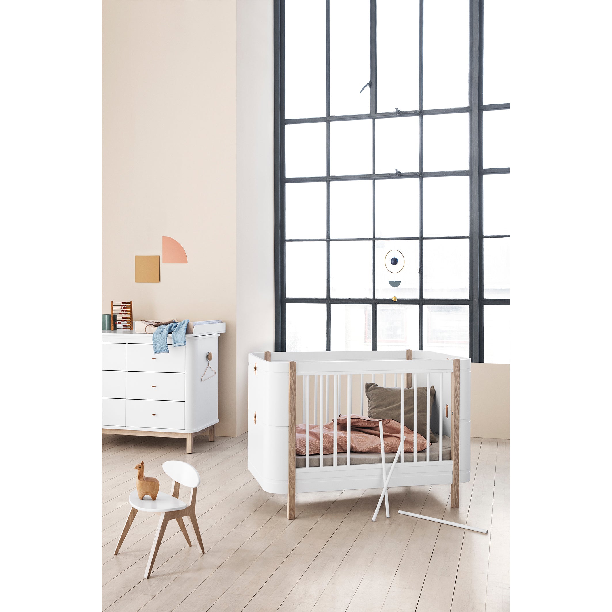 Oliver Furniture Wood Mini+ Cot Bed (With Junior Conversion Kit) - White/Oak (Pre-Order; Est. Delivery in 2-3 Months)