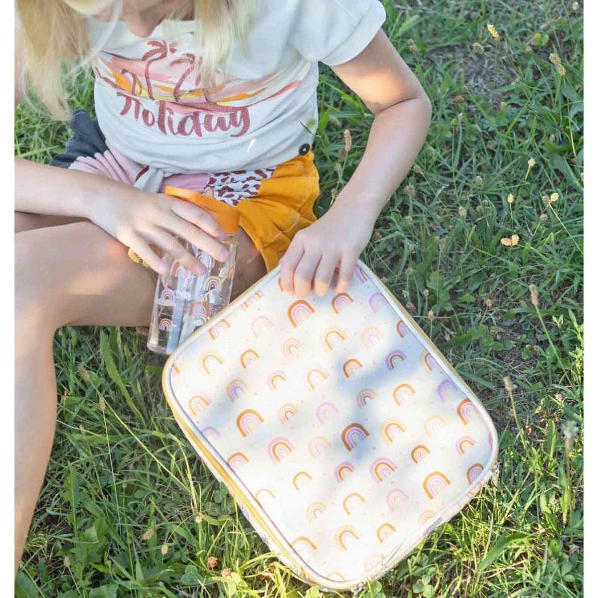 a-little-lovely-company-cool-bag-rainbows- (7)