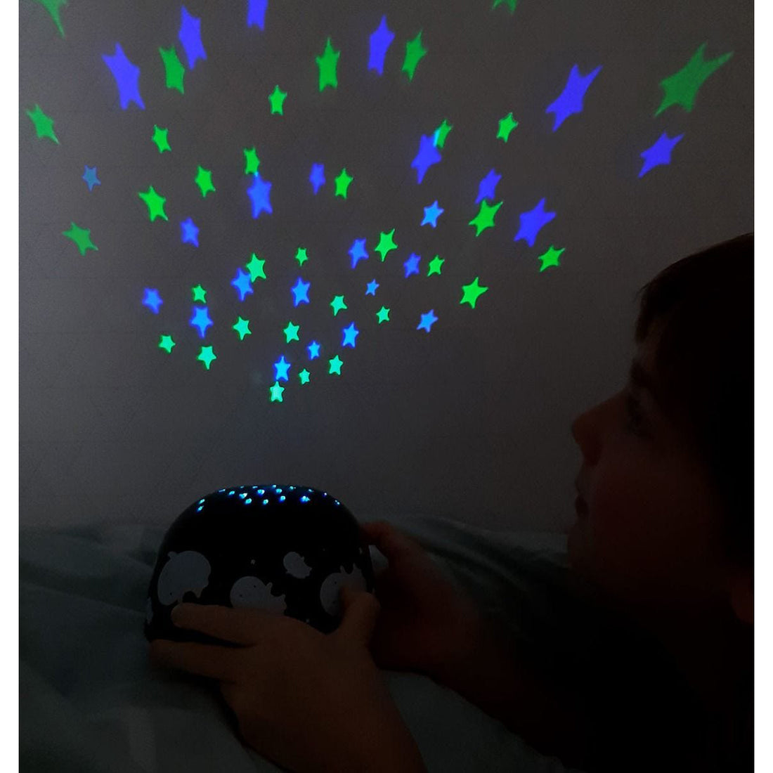 a-little-lovely-company-projector-light-ghost-allc-plhomc24- (5)
