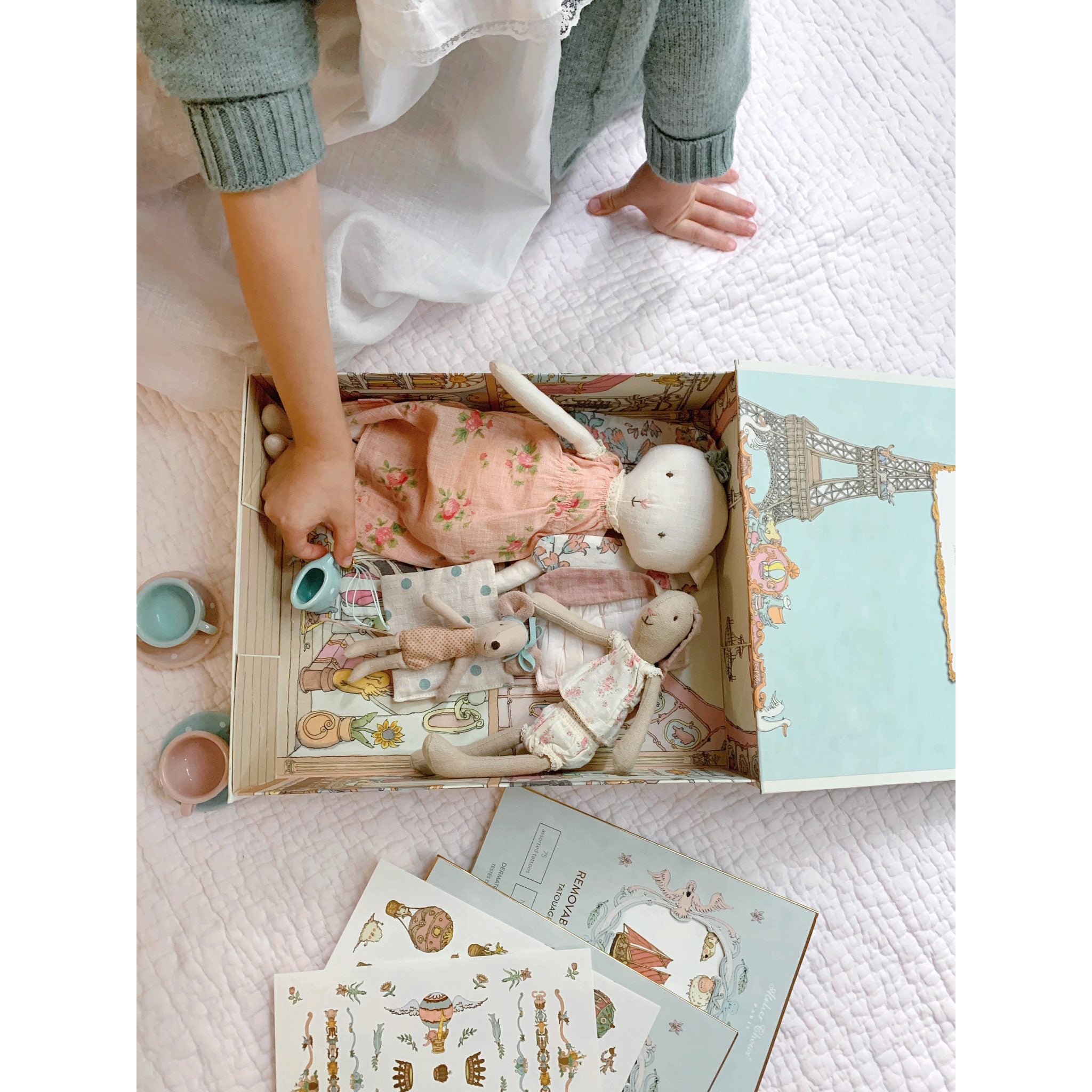 atelier-choux-large-hotel-rigid-gift-box- (7)