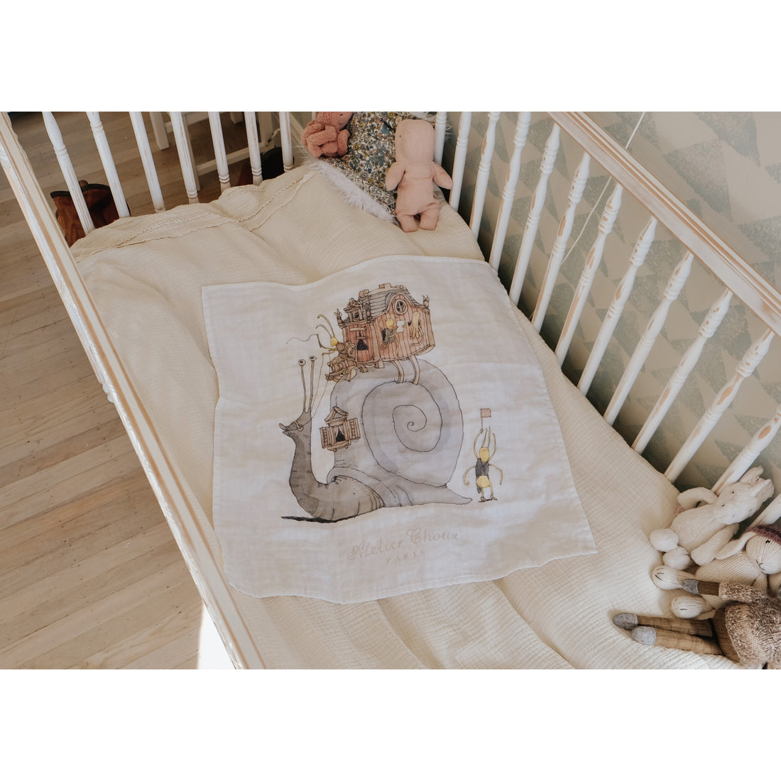 atelier-choux-mini-muslin-snail-riding- (3)