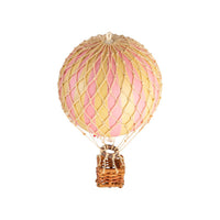 authentic-models-floating-the-skies-pink-hot-air-balloon-hanging-decor-13cm-aumd-ap160p- (3)