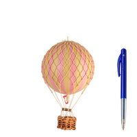 authentic-models-floating-the-skies-pink-hot-air-balloon-hanging-decor-13cm-aumd-ap160p- (5)