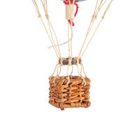 authentic-models-floating-the-skies-rainbow-pastel-hot-air-balloon-hanging-decor-13cm-aumd-ap160f- (4)