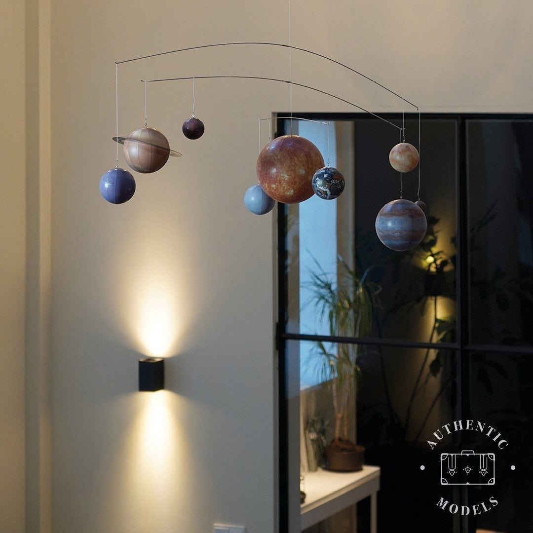 authentic-models-mobile-solar-system-aumd-gl061- (23)