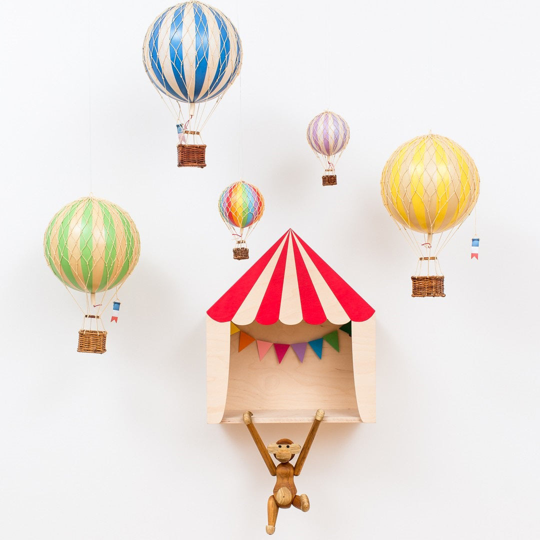 authentic-models-travels-light-blue-hot-air-balloon-hanging-decor-30cm-aumd-ap161d- (15)