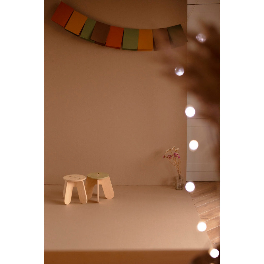 babai-wooden-children-stool-x-white- (2)