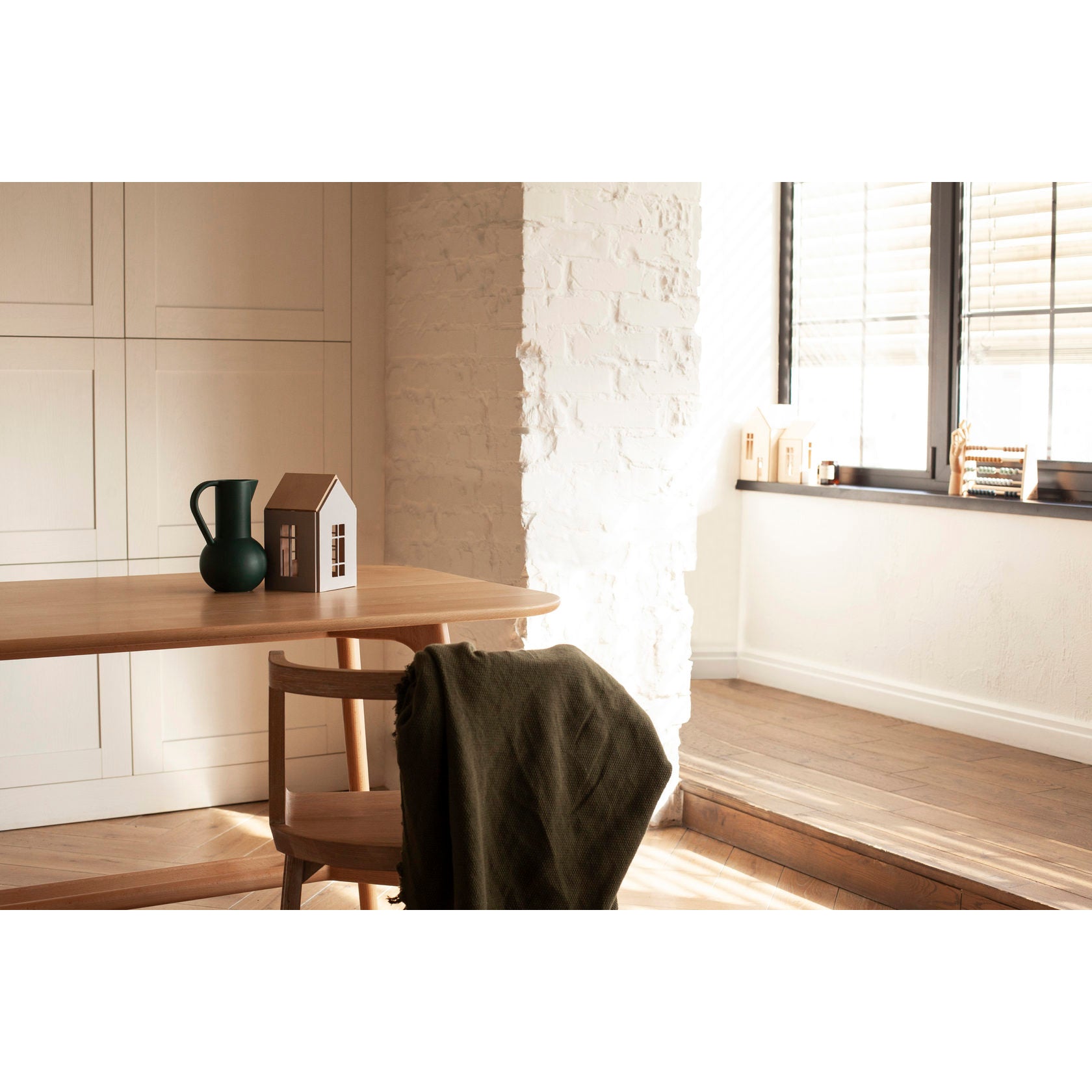 babai-wooden-dollhouse-on-the-magnets-m-grey- (6)