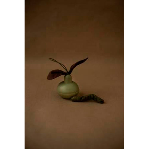 babai-wooden-story-from-the-nature-pear-&-little-friend- (1)