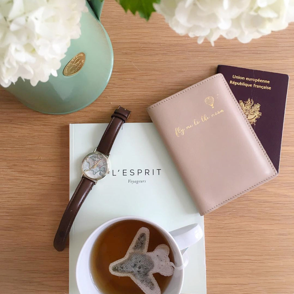 barnabe-aime-le-café-passport-holder-sugar- (2)