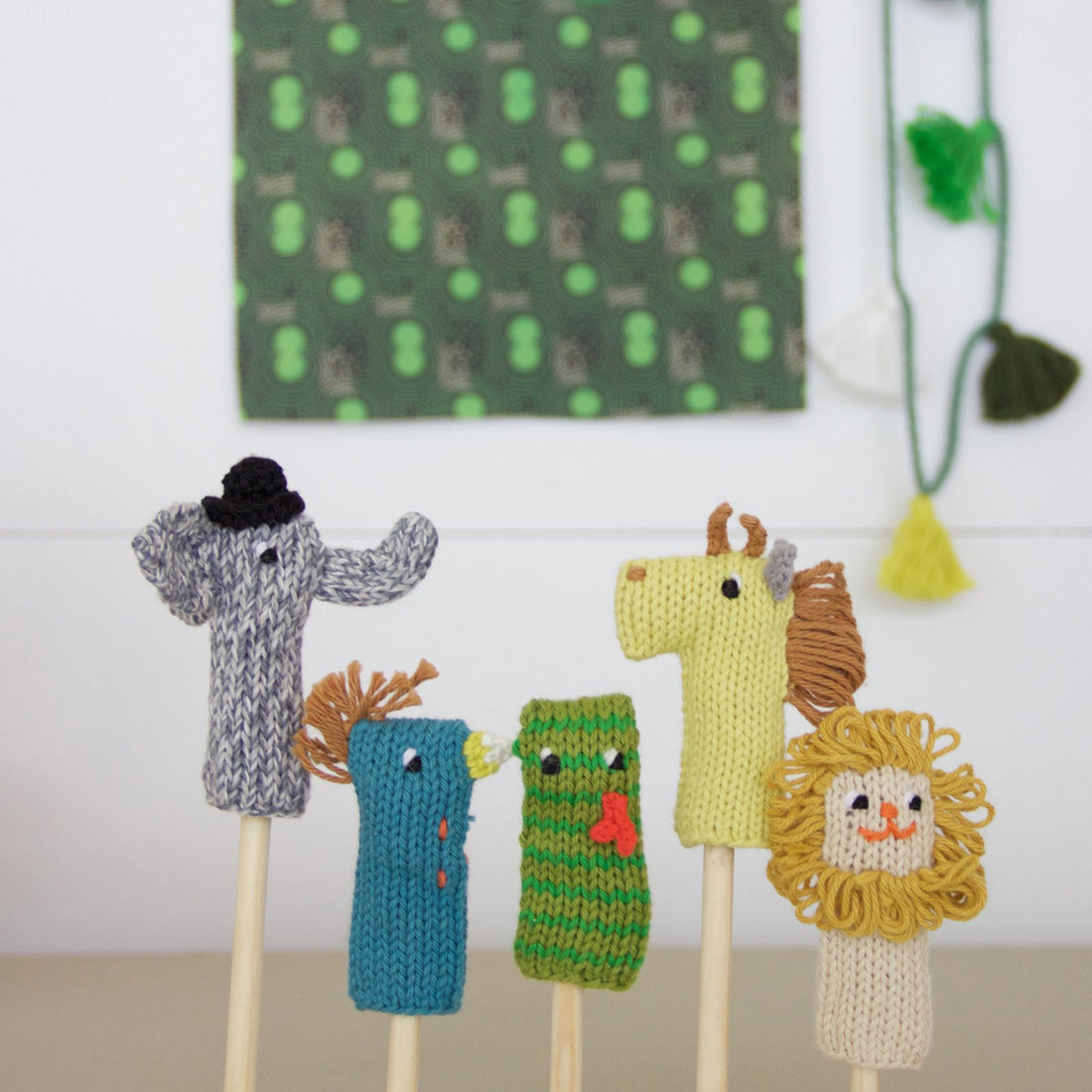 blabla-kids-set-of-5-finger-puppets-jungle- (2)