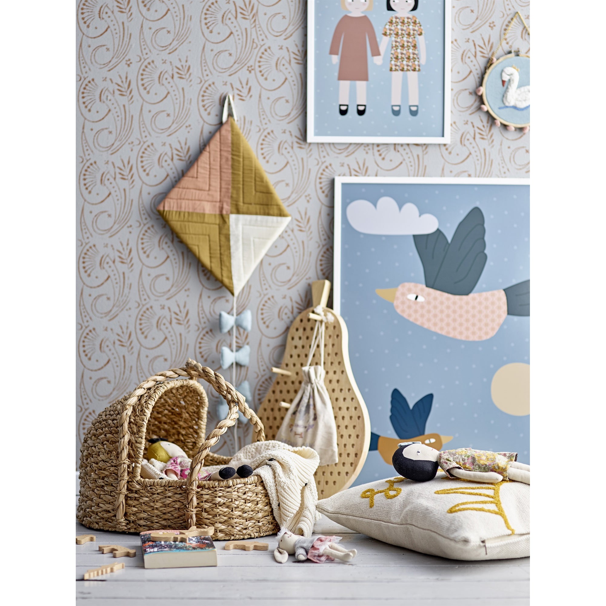 bloomingville-kite-wall-decor- (3)