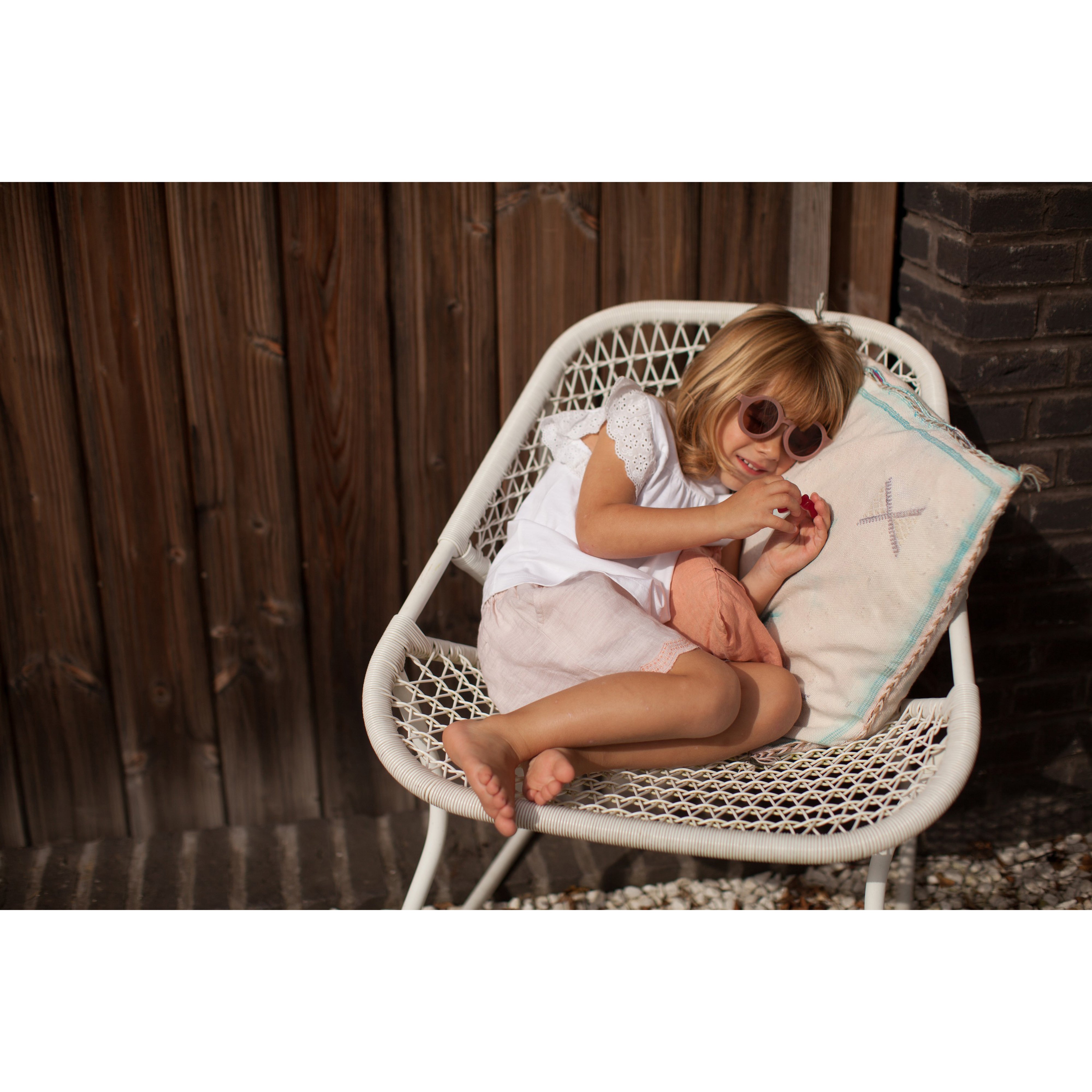 bonheur-du-jour-paris-baby-girl-tee-shirt-white-bdj-s22bali-wh-10y- (14)