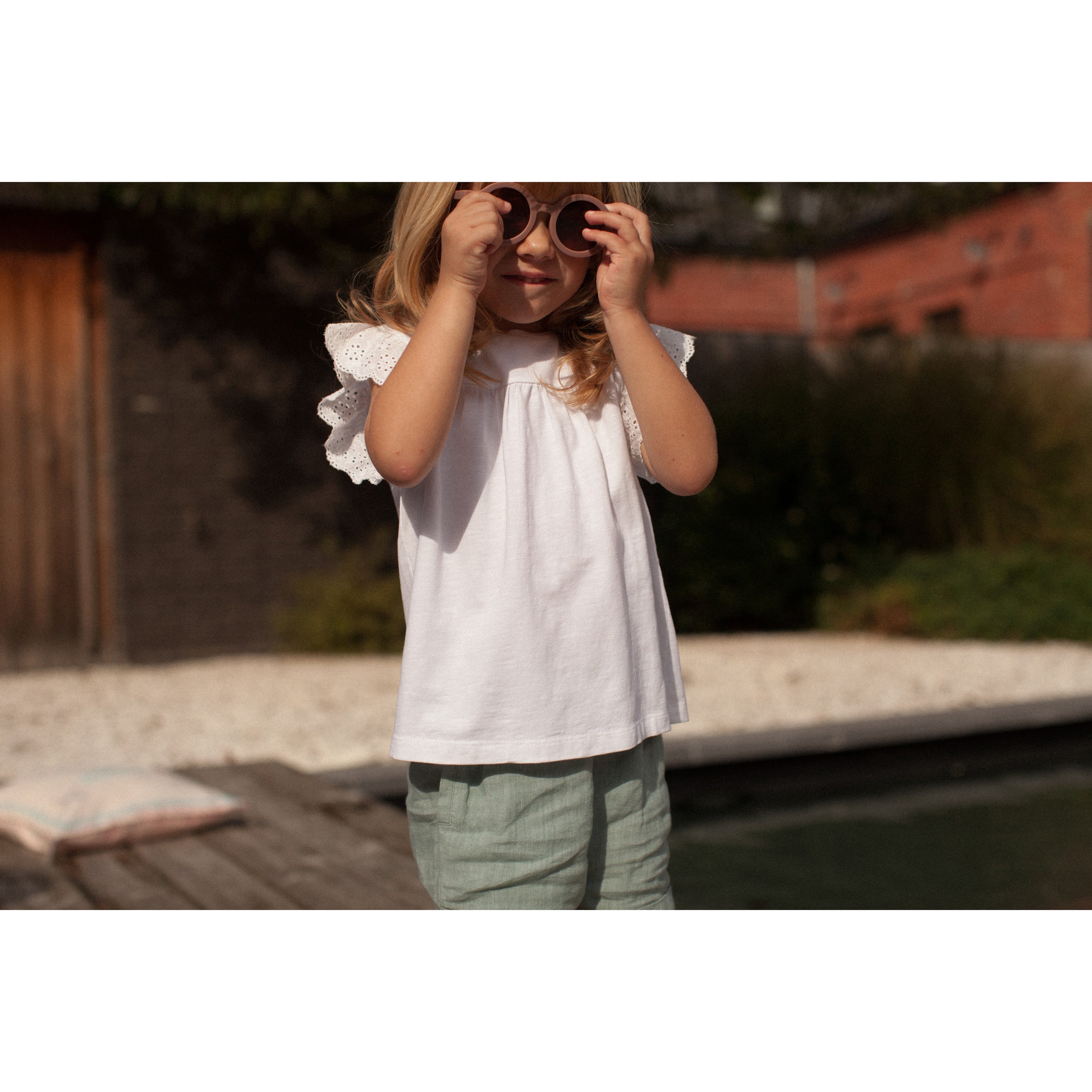 bonheur-du-jour-paris-baby-girl-tee-shirt-white-bdj-s22bali-wh-10y- (25)