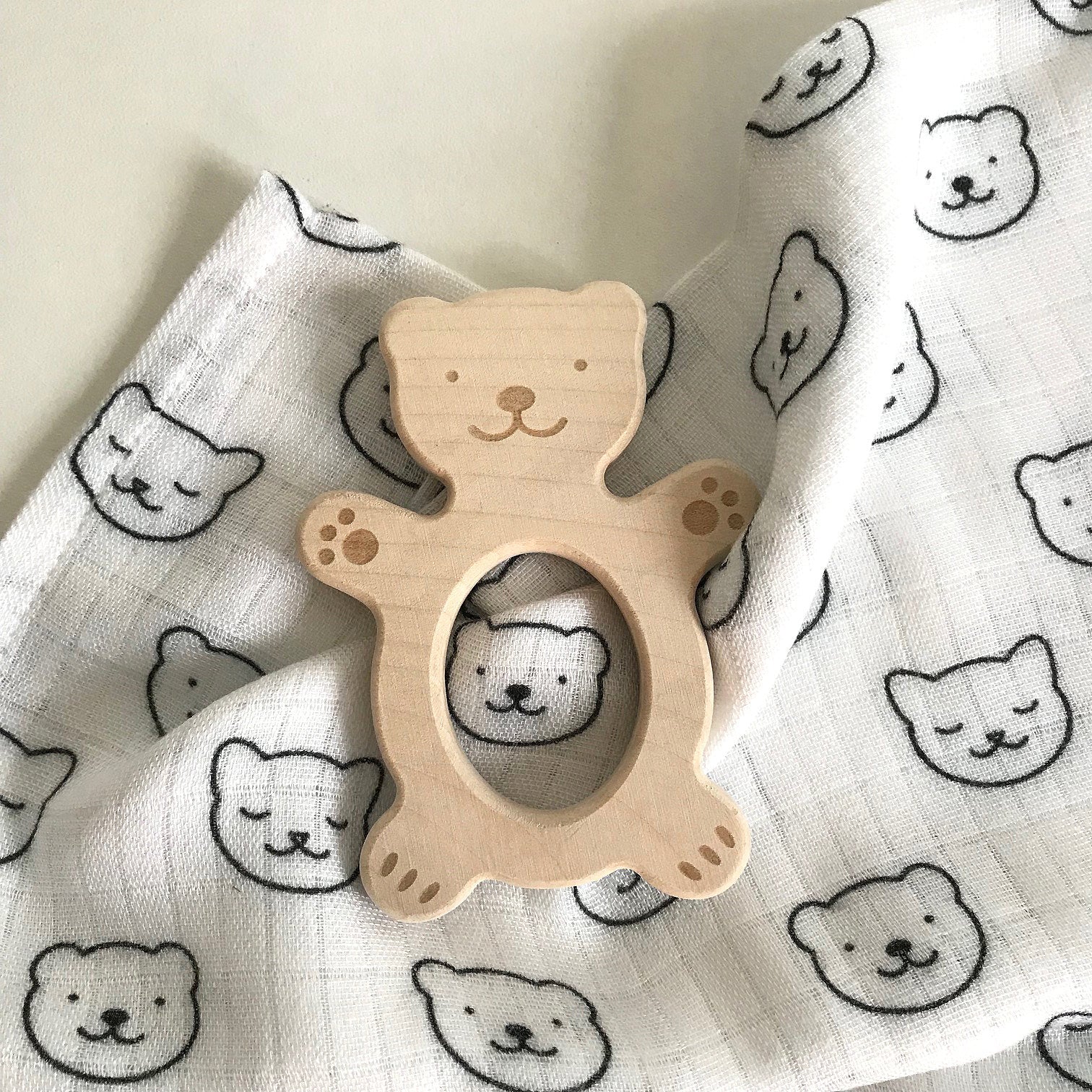 briki-vroom-vroom-wooden-teether-bear- (3)