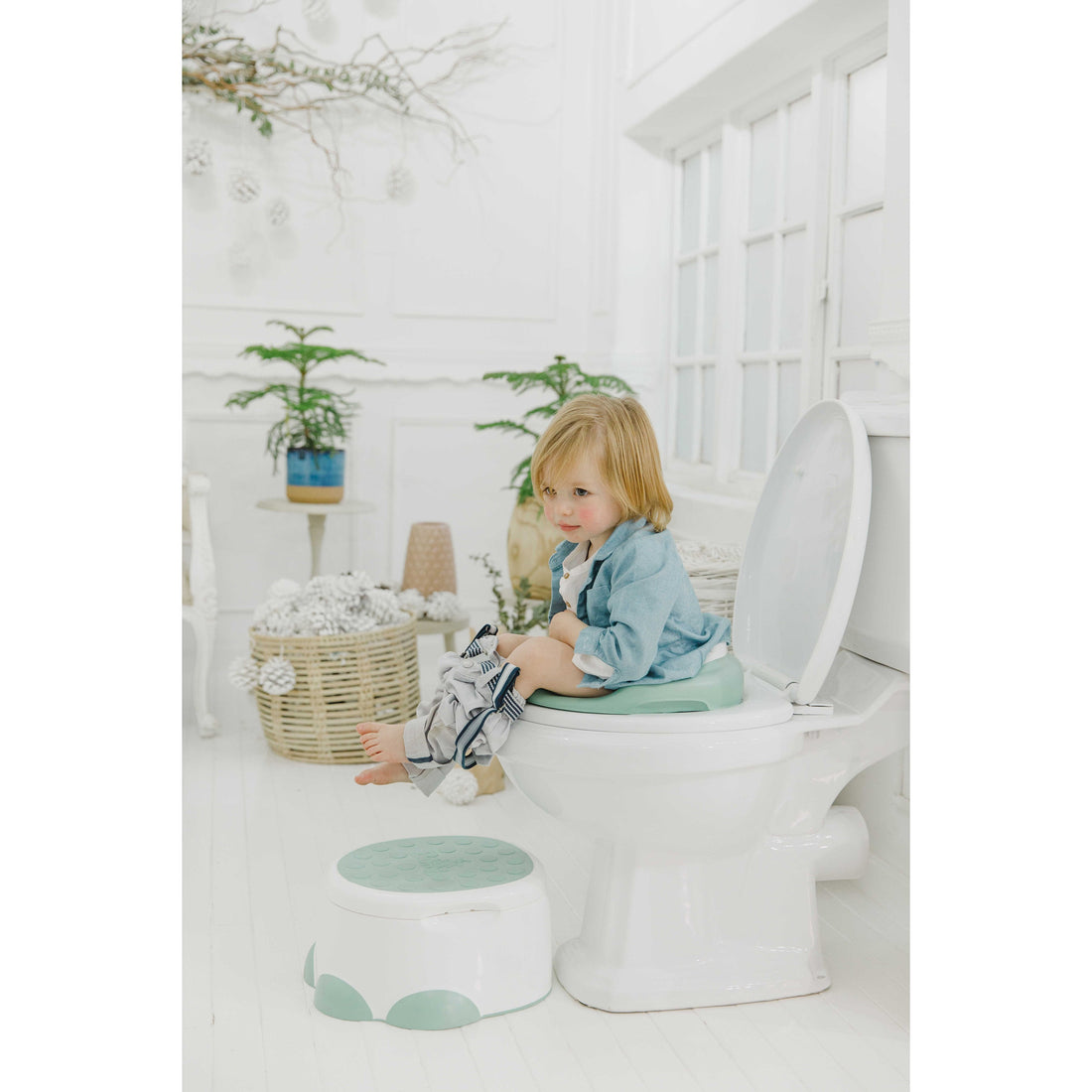 bumbo-step-n-potty-hemlock- (5)