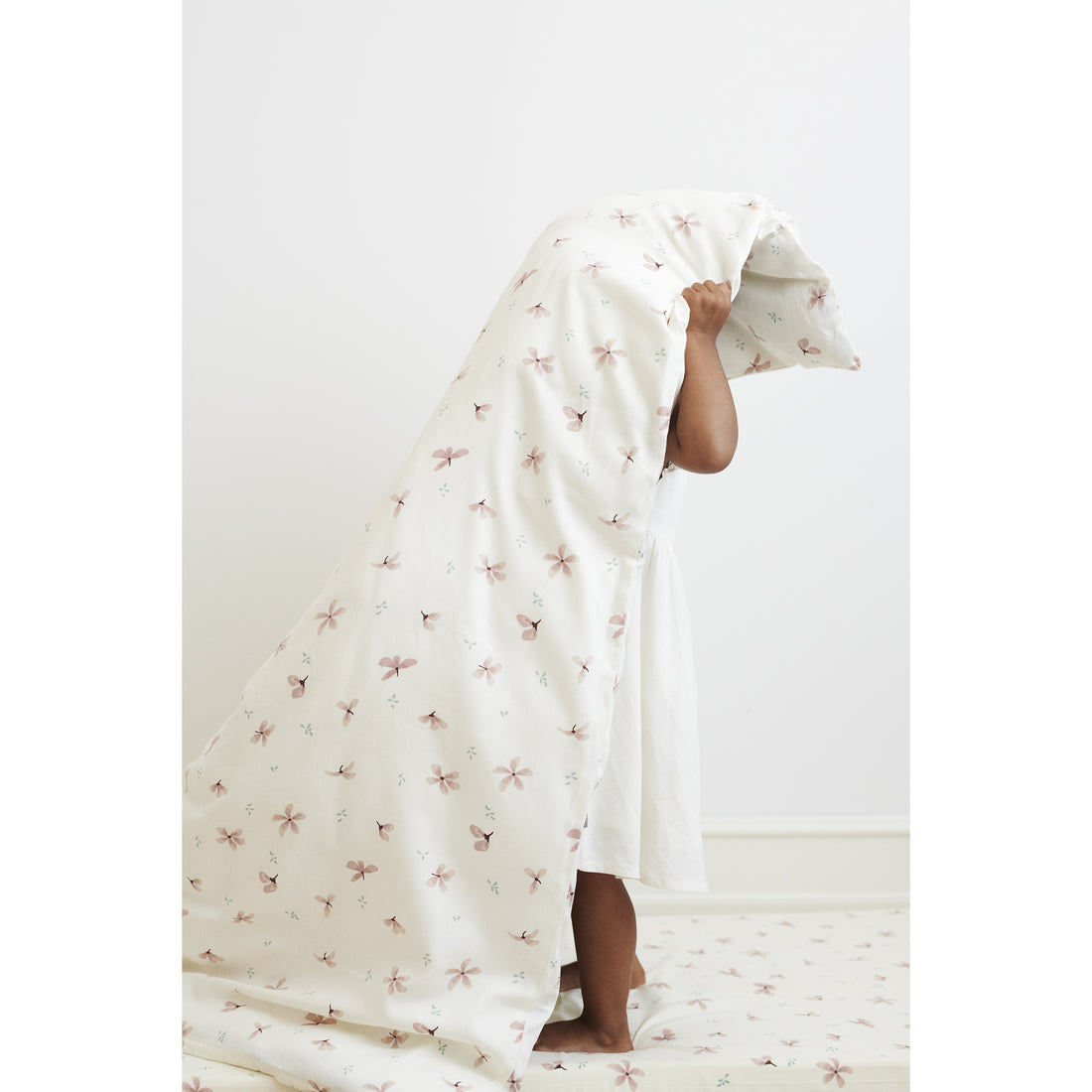 cam-cam-copenhagen-baby-blanket-windflower-creme- (3)