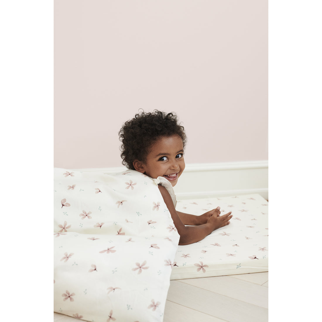 cam-cam-copenhagen-baby-blanket-windflower-creme- (4)