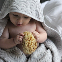 cam-cam-copenhagen-baby-hooded-towel-grey- (2)