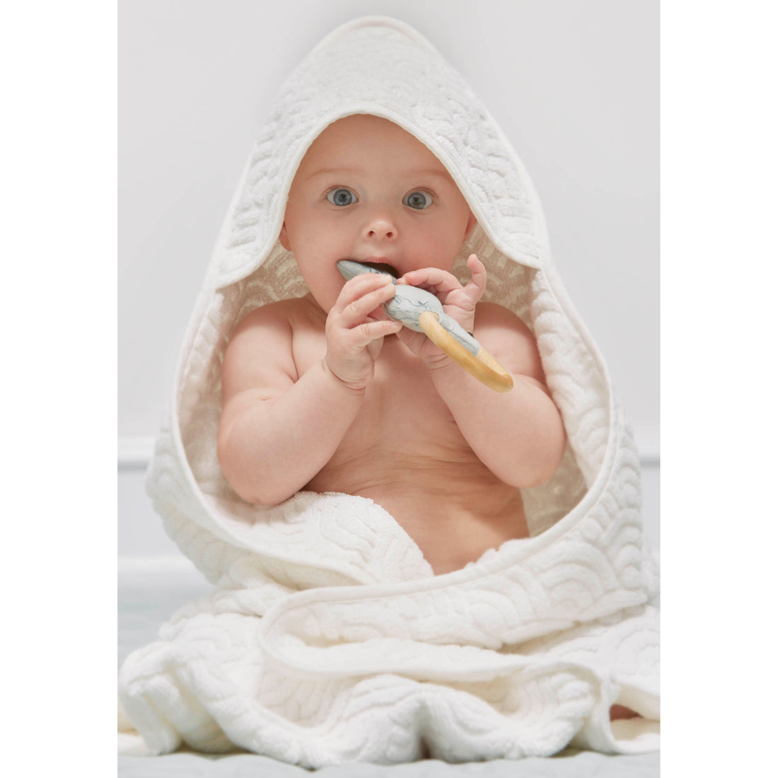 cam-cam-copenhagen-baby-hooded-towel-off-white- (5)