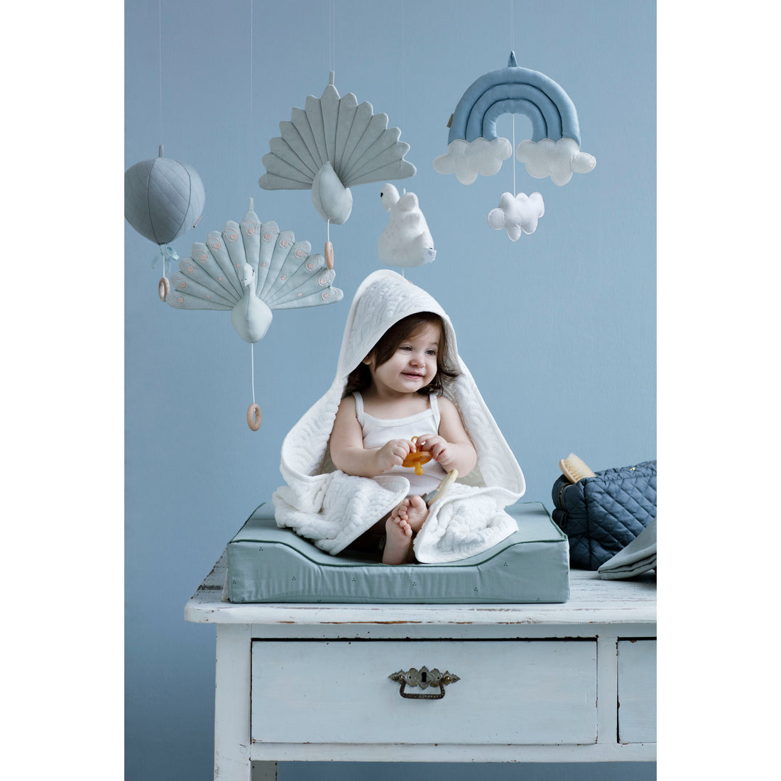 cam-cam-copenhagen-baby-hooded-towel-off-white- (6)