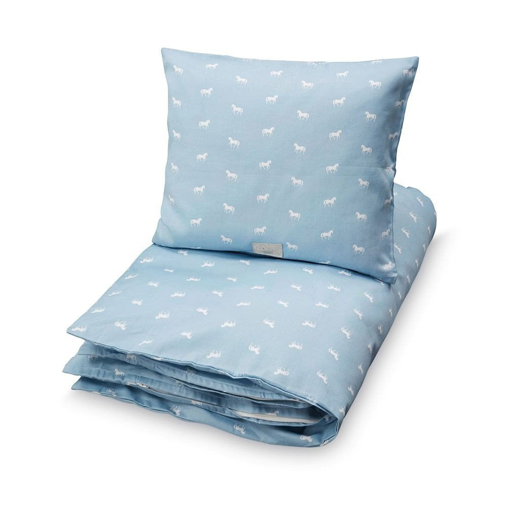 cam-cam-copenhagen-bedding-set-adult-horse-dusty-blue- (1)