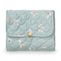 cam-cam-copenhagen-changing-mat-quilted-windflower-blue- (1)