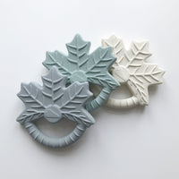 cam-cam-copenhagen-leaf-teether-natural- (3)