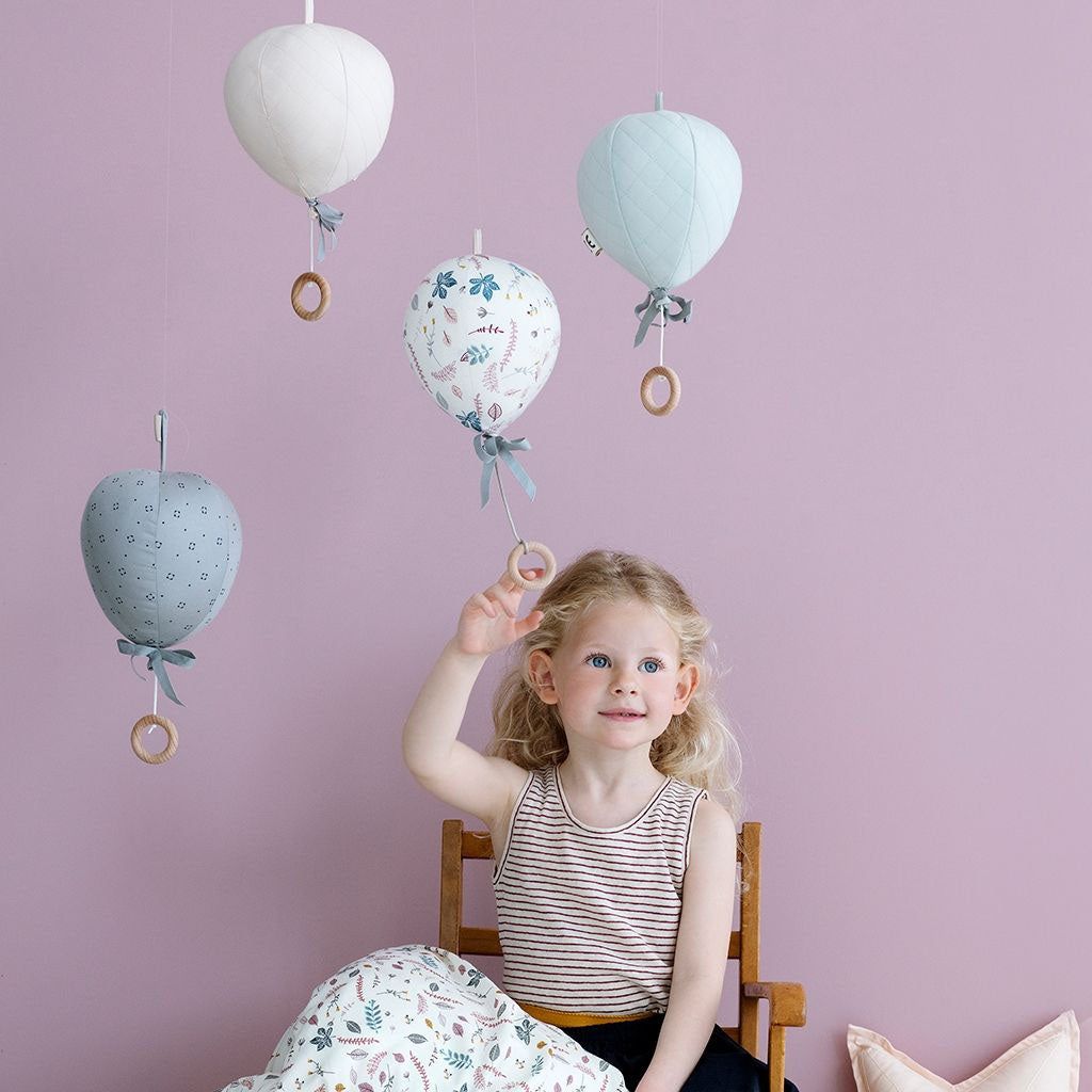 cam-cam-copenhagen-music-mobile-balloon-mint- (4)