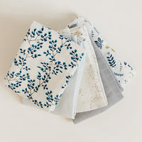 cam-cam-copenhagen-muslin-cloth-3-pack-gots-mix-fiori-petroleum-crème-white- (2)