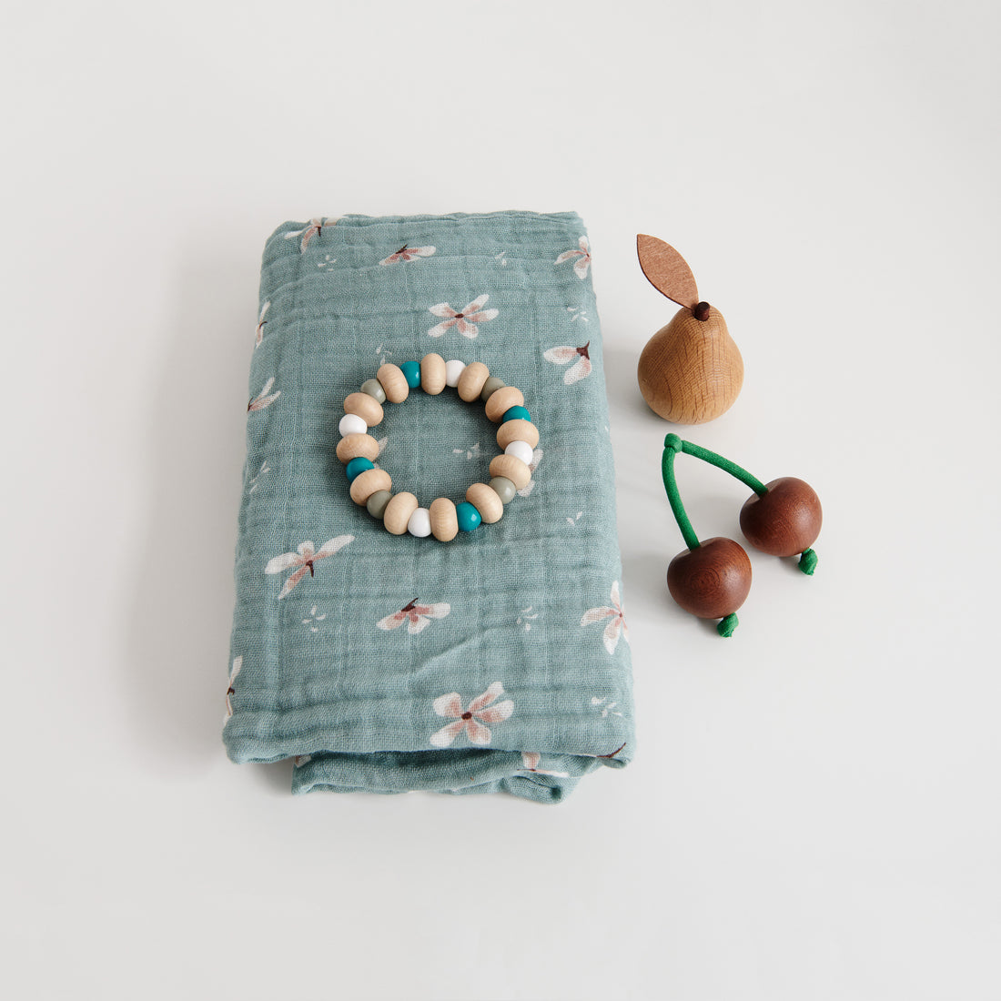 cam-cam-copenhagen-muslin-cloth-windflower-blue-pack-of-2- (2)