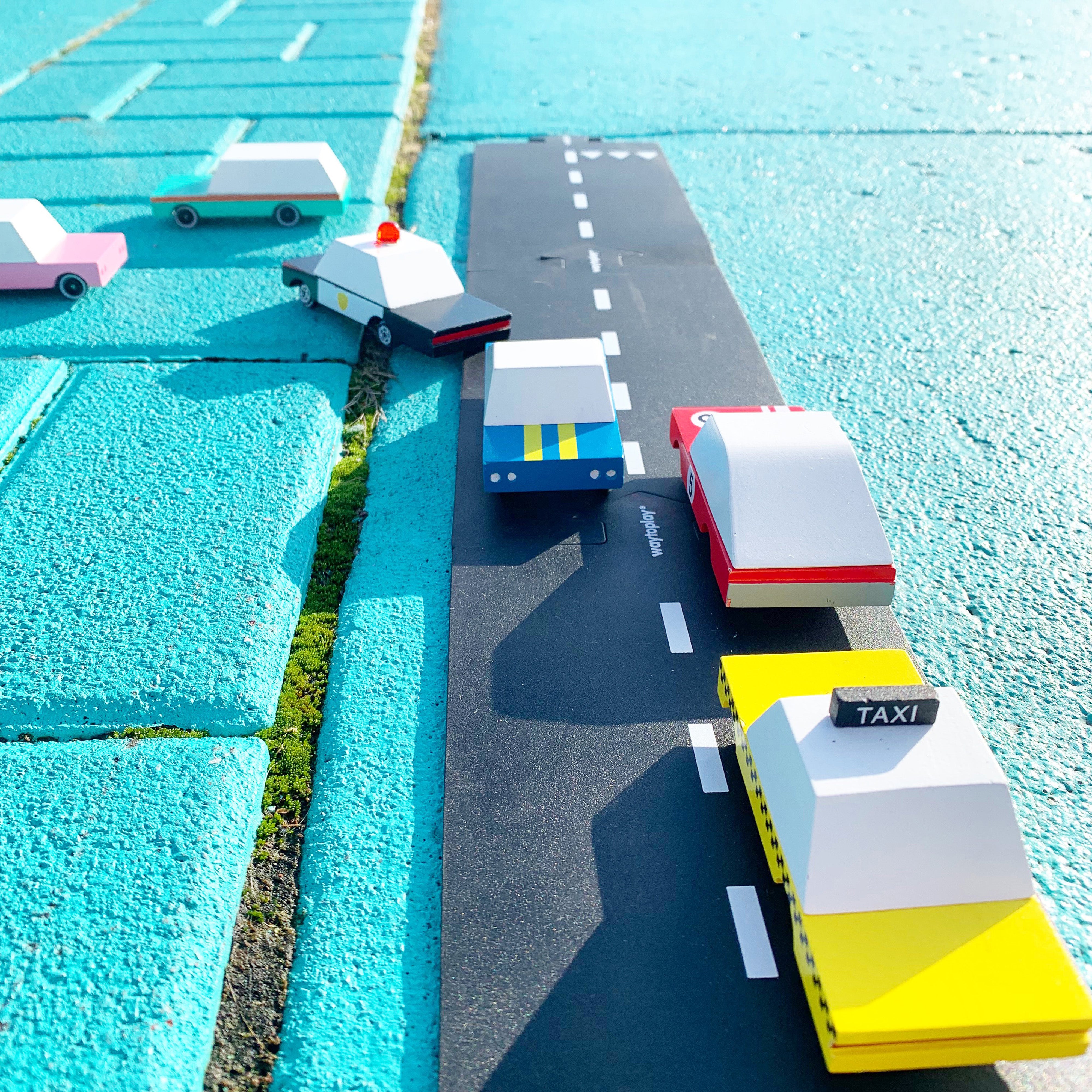 candylab-candycar-blue-racer-8- (18)