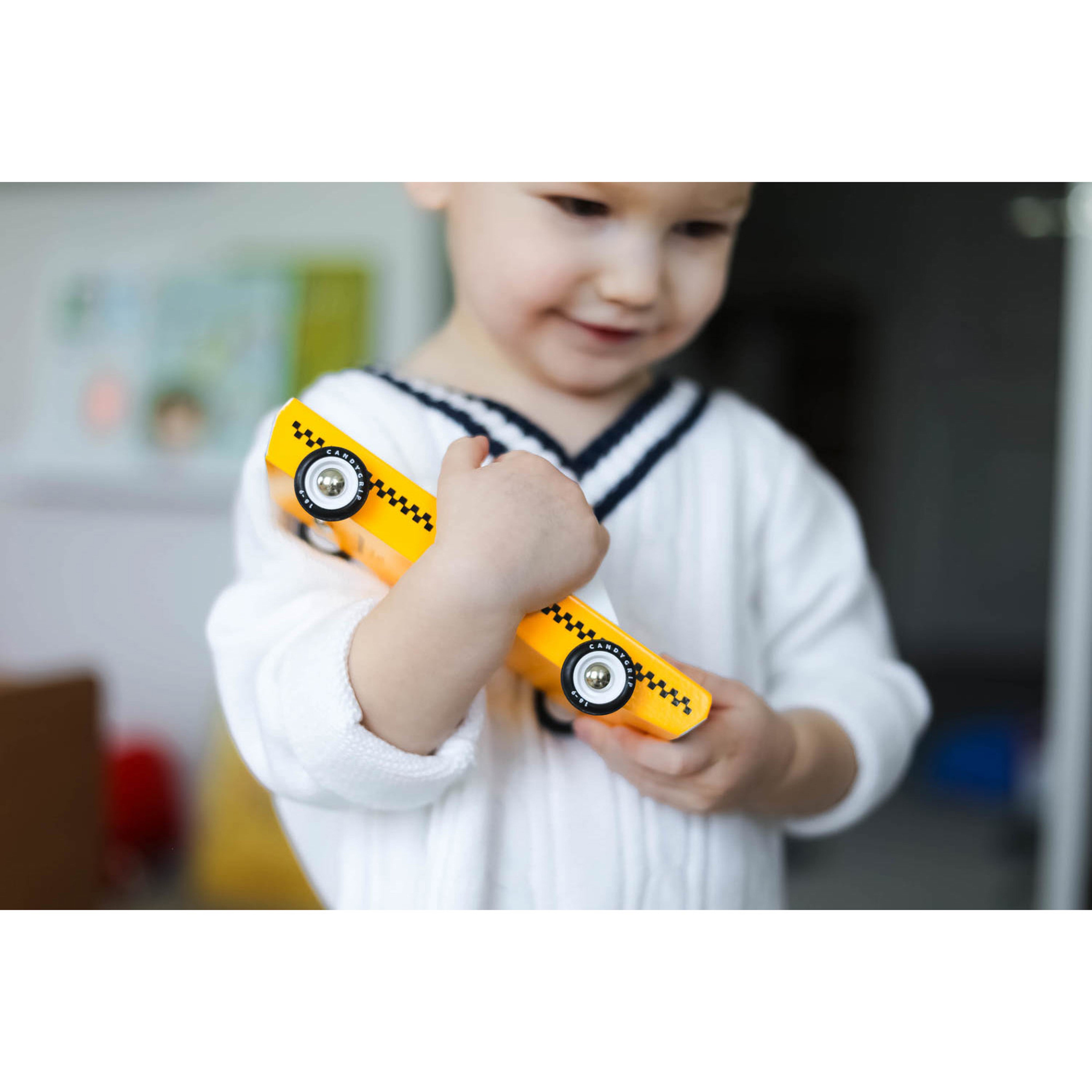 candylab-candycar-yellow-taxi- (27)