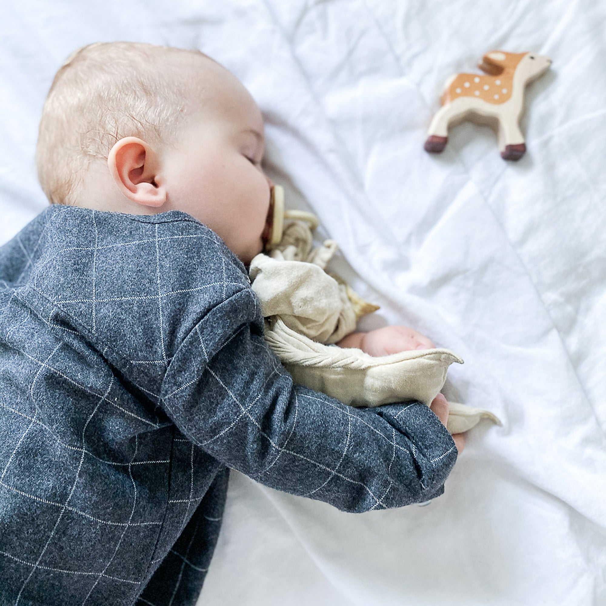 carrément-beau-shirt-winter-off-white-grey-carr-w1y05098-12m- (3)