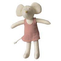egmont-toys-celeste-mouse-25cm-egmo-700209