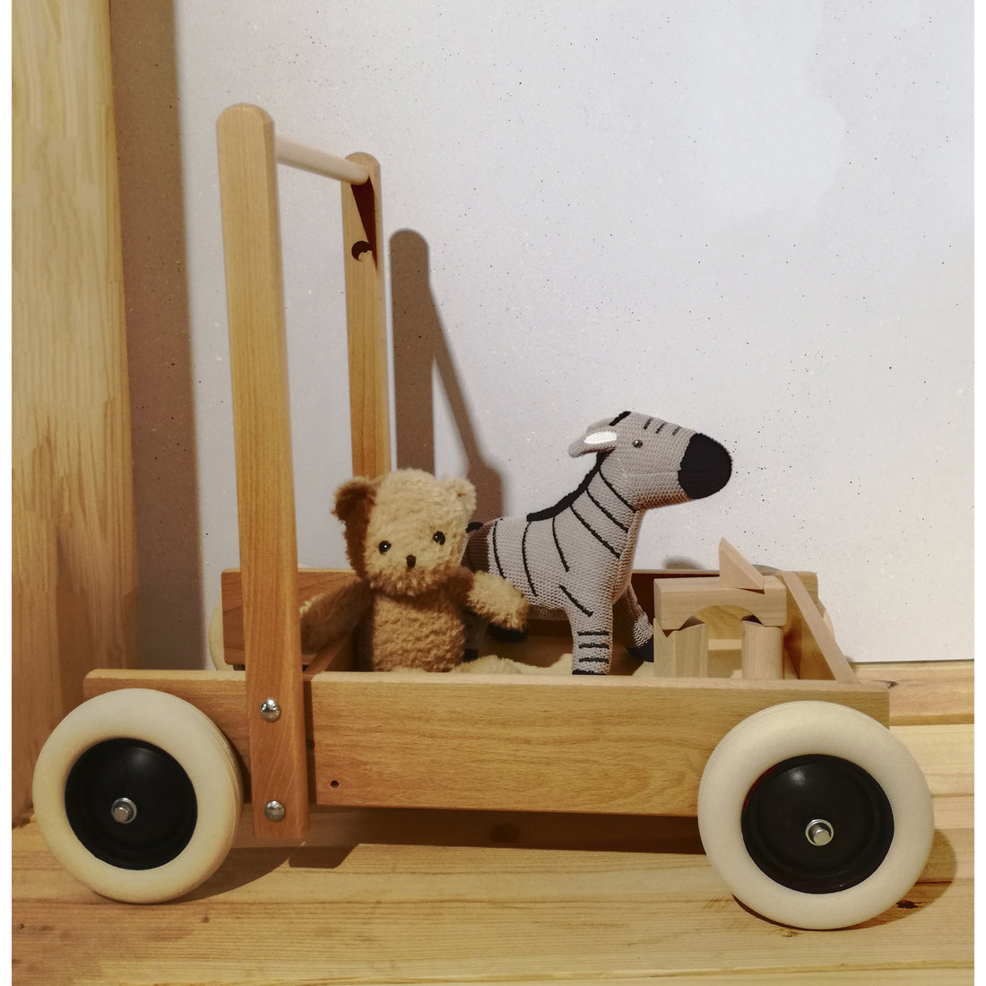 egmont-toys-morris-musical- (6)