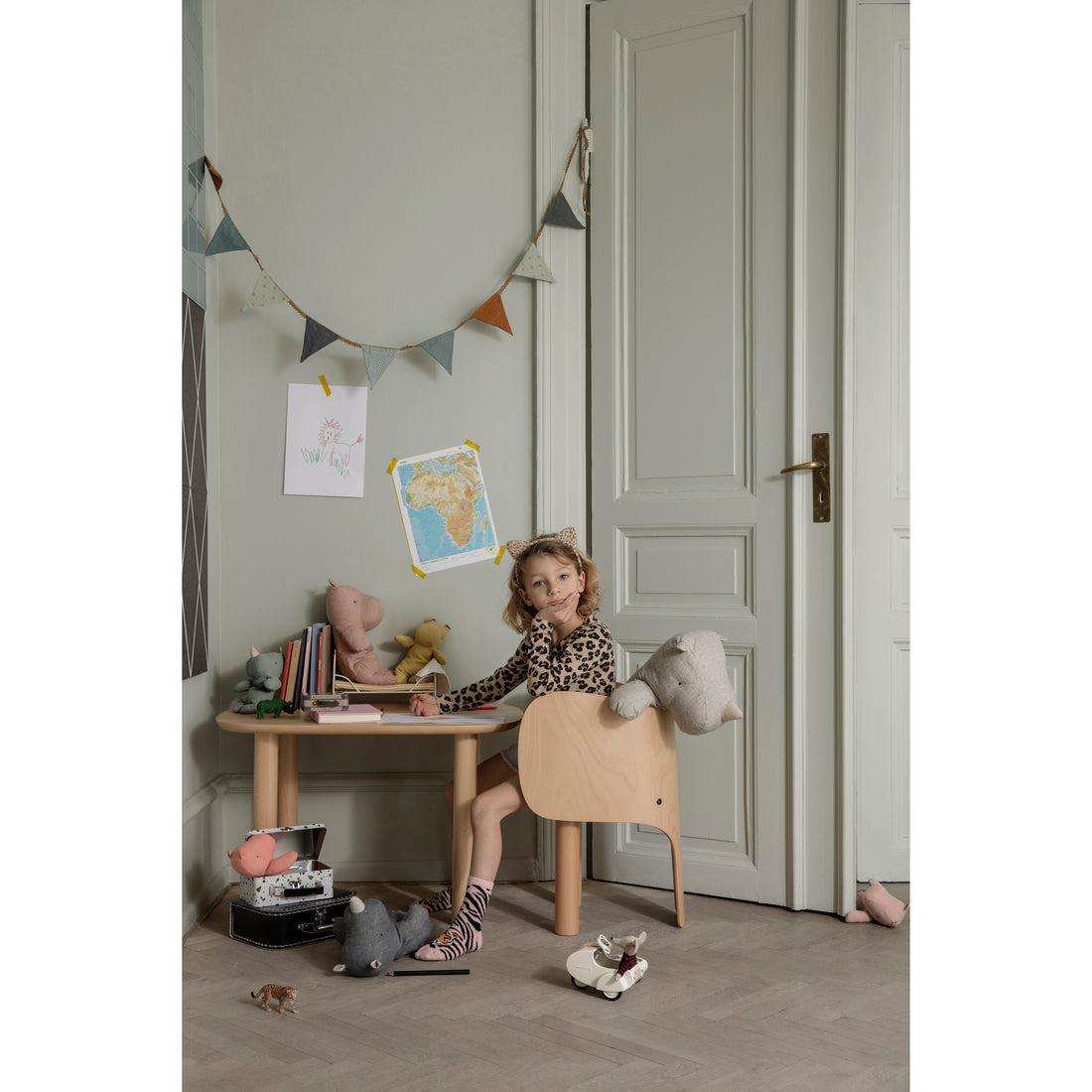 eo-elephant-kids-table- (14)