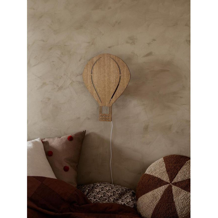 ferm-living-air-balloon-lamp-oiled-oak-ferm-100154208- (2)