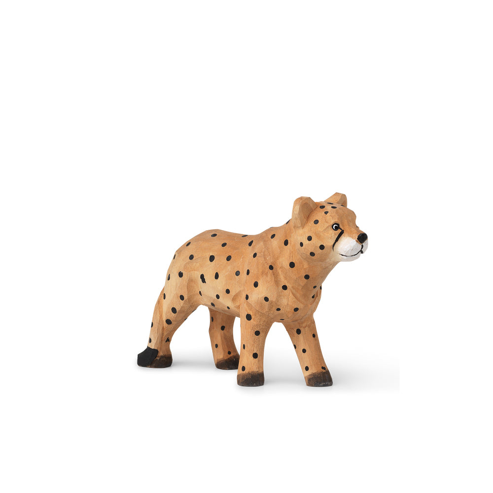 ferm-living-animal-hand-carved-cheetah-ferm-1104263345- (1)