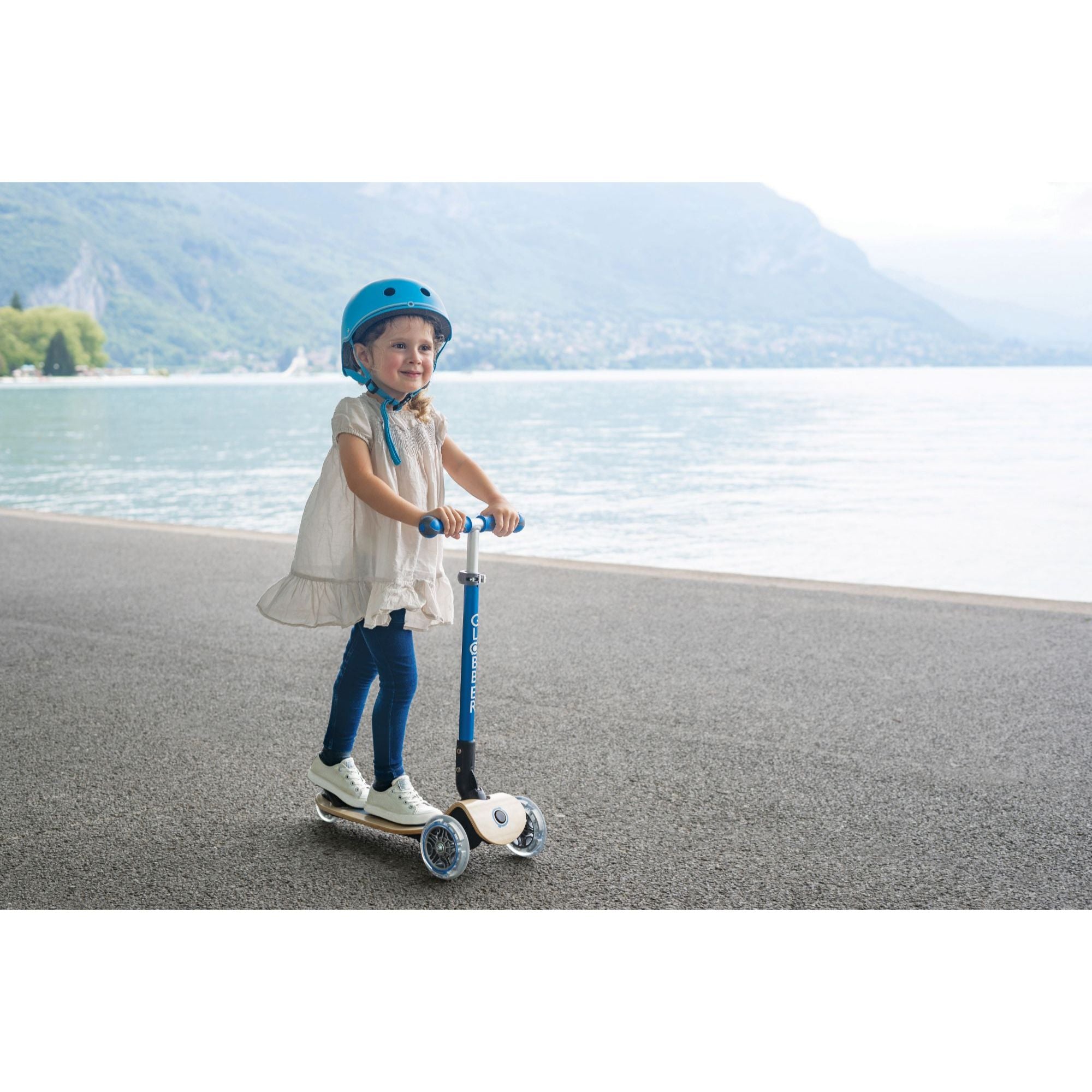 Globber Primo Foldable Wood Lights Scooter - Pink (3y - 7y)