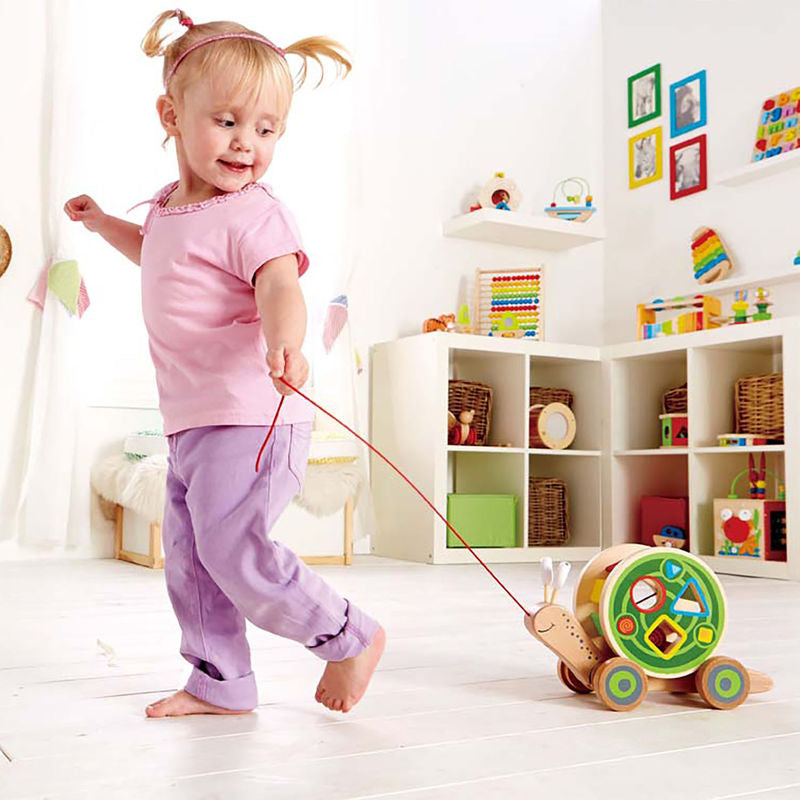 hape-walk-a-long-snail- (6)