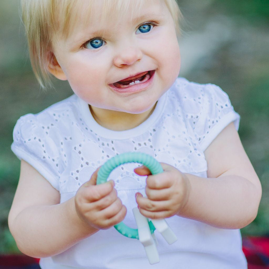 jellystone-designs-star-baby-teether-peach- (4)