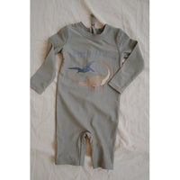 konges-sløjd-aster-onesie-laurel-oak-st-kong-s22ks2815-lo-12m- (2)