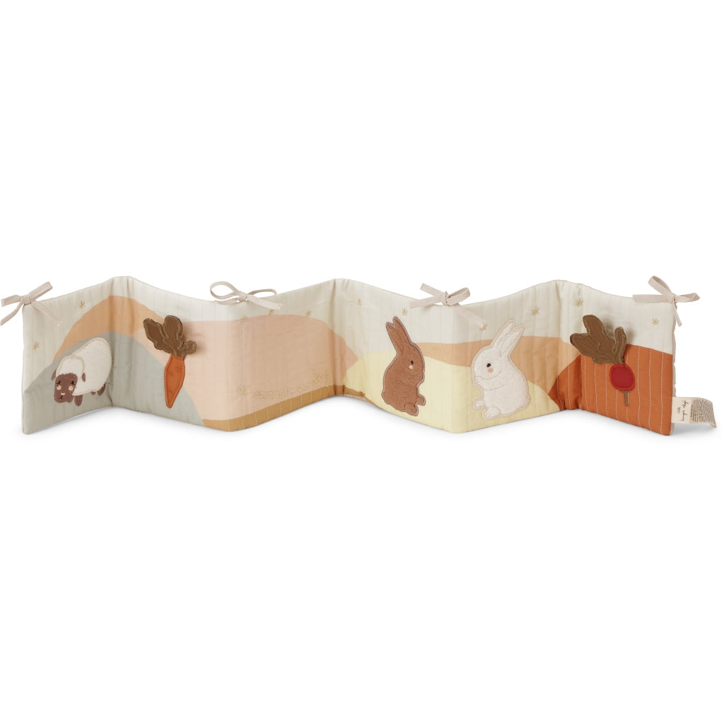 konges-sløjd-fabric-book-rabbit-multi-kong-s22ks3279-multi-