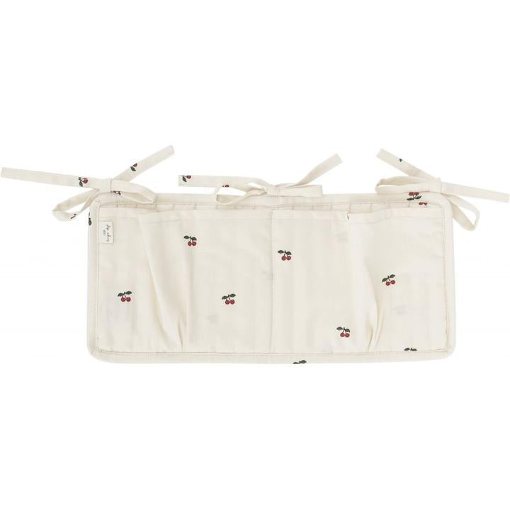 konges-sløjd-quilted-bed-pocket-cherry- (1)
