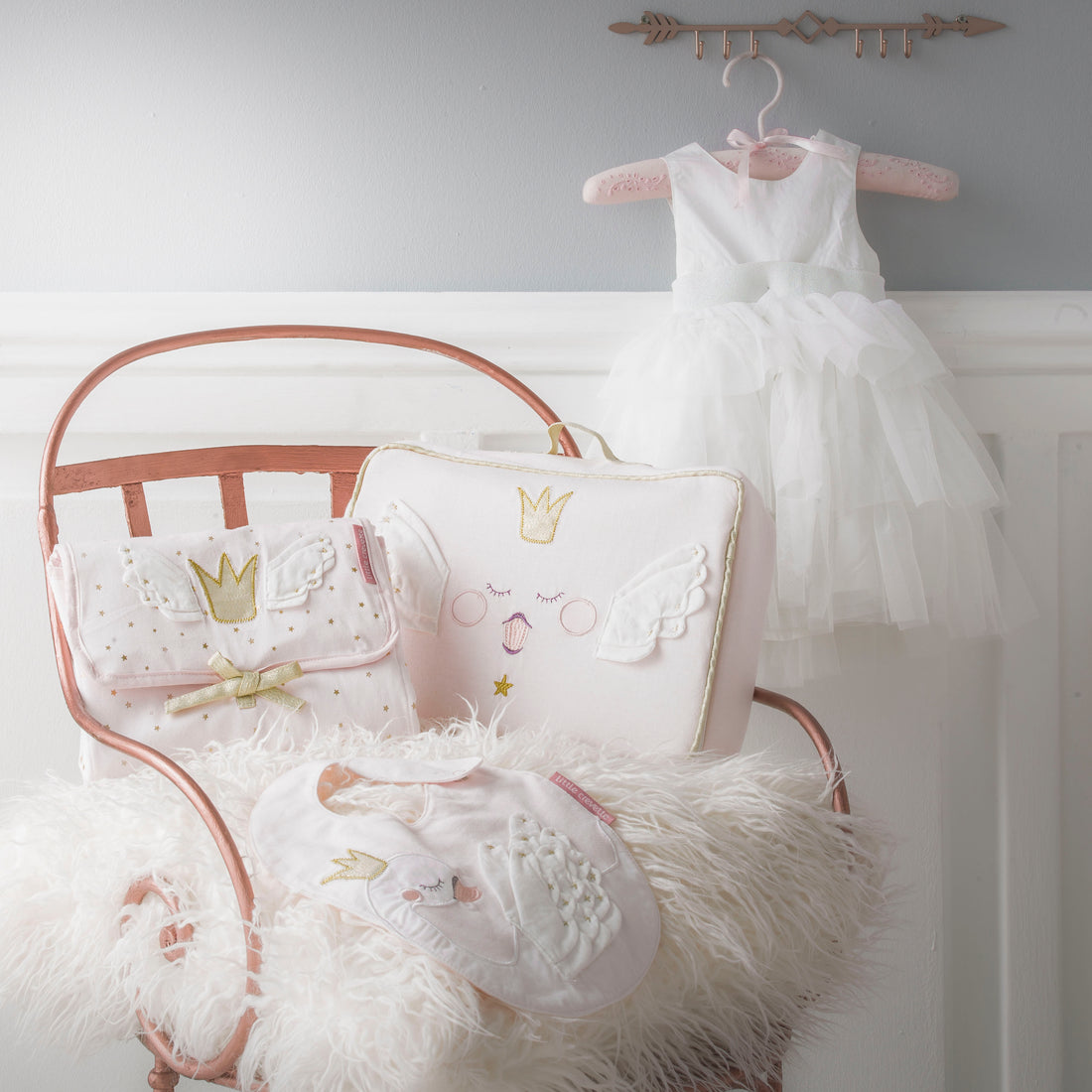 little-crevette-vanity-2-princess-swan- (4)