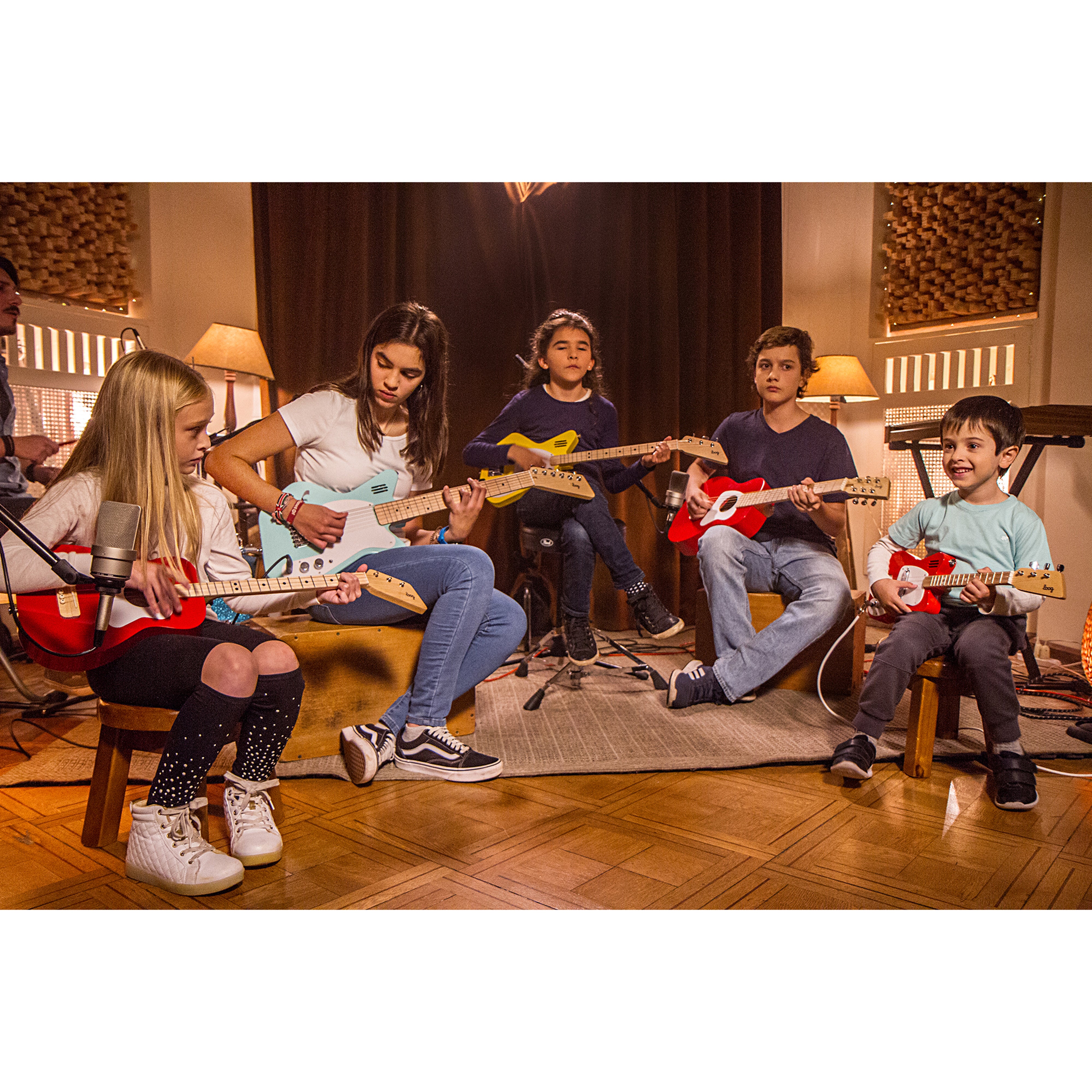 loog-pro-acoustic-guitar-red- (12)